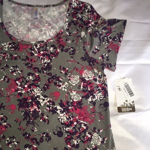Lularoe Large Classic T Disney Col. roses/ Minnie